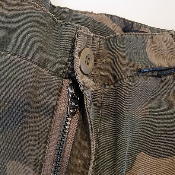 Blank NYC Camo Linen Blend Cargo Crop Pant Size 24 NWT! - Picture 13 of 15